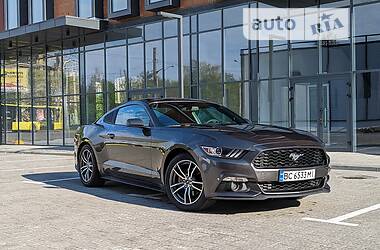 Купе Ford Mustang 2015 в Львове