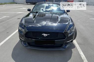 Купе Ford Mustang 2016 в Києві