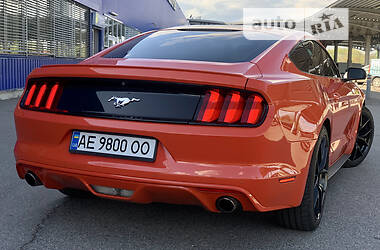 Купе Ford Mustang 2016 в Днепре