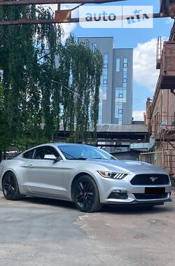 Купе Ford Mustang 2014 в Києві