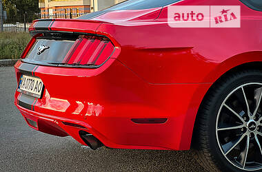 Купе Ford Mustang 2016 в 