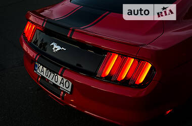 Купе Ford Mustang 2016 в 