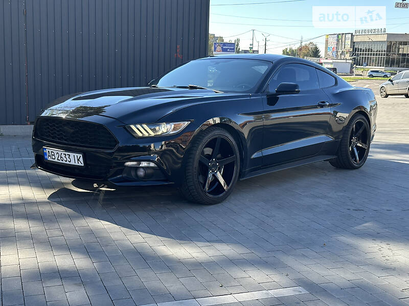 Купе Ford Mustang 2016 в Виннице