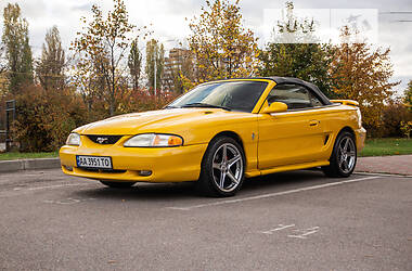 Кабріолет Ford Mustang 1995 в 