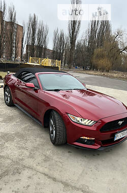 Кабріолет Ford Mustang 2015 в Полтаві