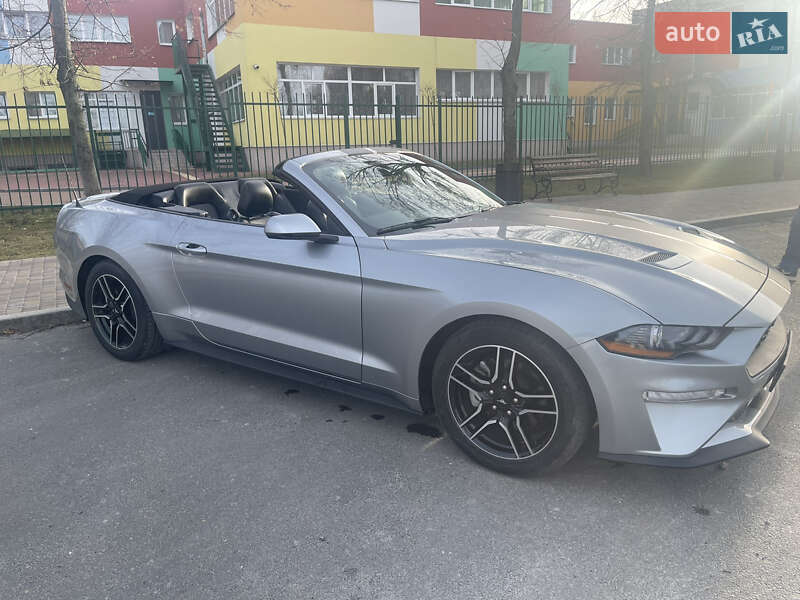 Ford Mustang 2019