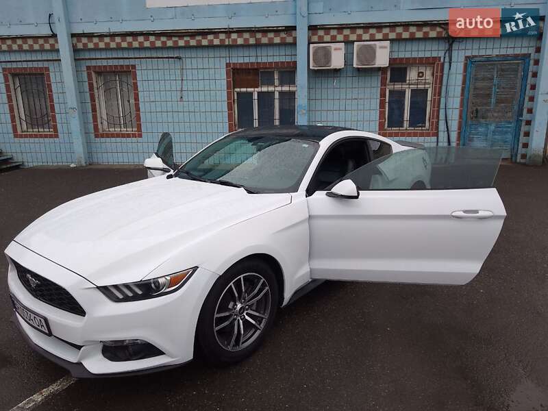 Купе Ford Mustang 2017 в Одессе