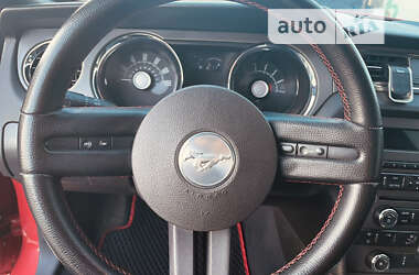 Купе Ford Mustang 2009 в Львові