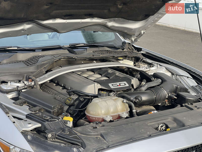 Кабриолет Ford Mustang 2016 в Одессе