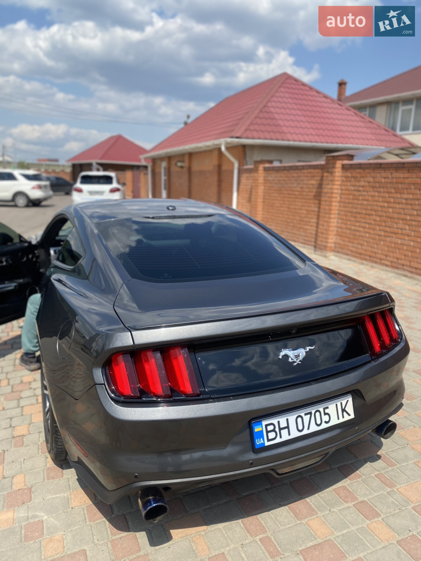 2017 Ford Mustang - мініатюра 3