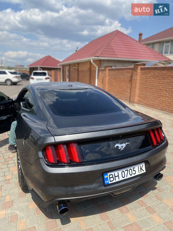 Купе Ford Mustang 2017 в Одессе