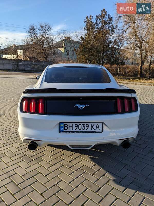 Ford Mustang 2015