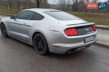 Купе Ford Mustang 2015 в Днепре