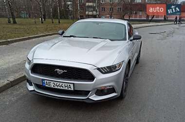 Купе Ford Mustang 2015 в Днепре