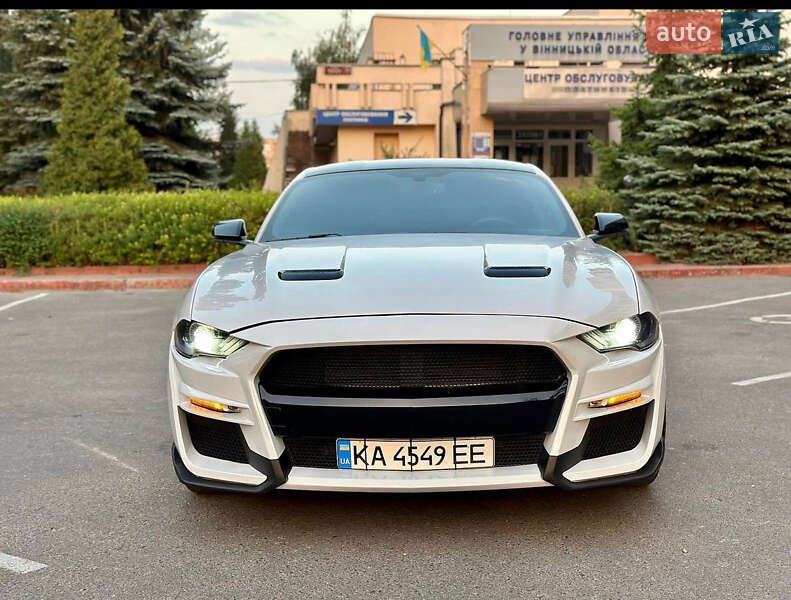 Купе Ford Mustang 2019 в Вінниці
