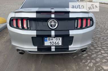 Купе Ford Mustang 2014 в Ананьеве