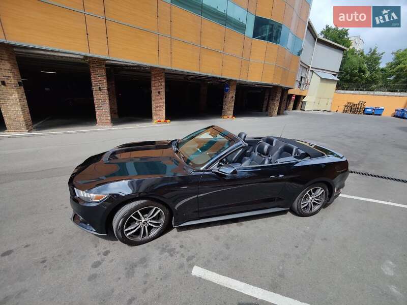 Кабриолет Ford Mustang 2016 в Одессе