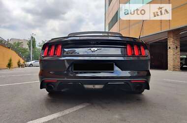 Кабріолет Ford Mustang 2016 в Одесі