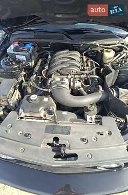 Купе Ford Mustang 2006 в 
