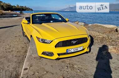 Кабріолет Ford Mustang 2015 в Львові