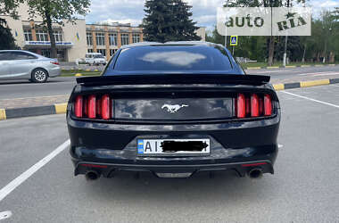 Купе Ford Mustang 2015 в Киеве