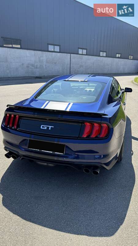 Купе Ford Mustang 2018 в Киеве