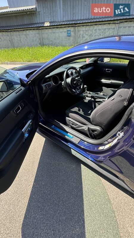 Купе Ford Mustang 2018 в Киеве
