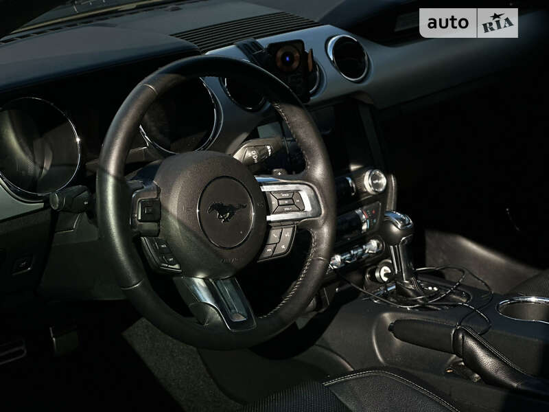 Купе Ford Mustang 2016 в Одесі