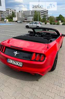 Кабріолет Ford Mustang 2016 в Борисполі