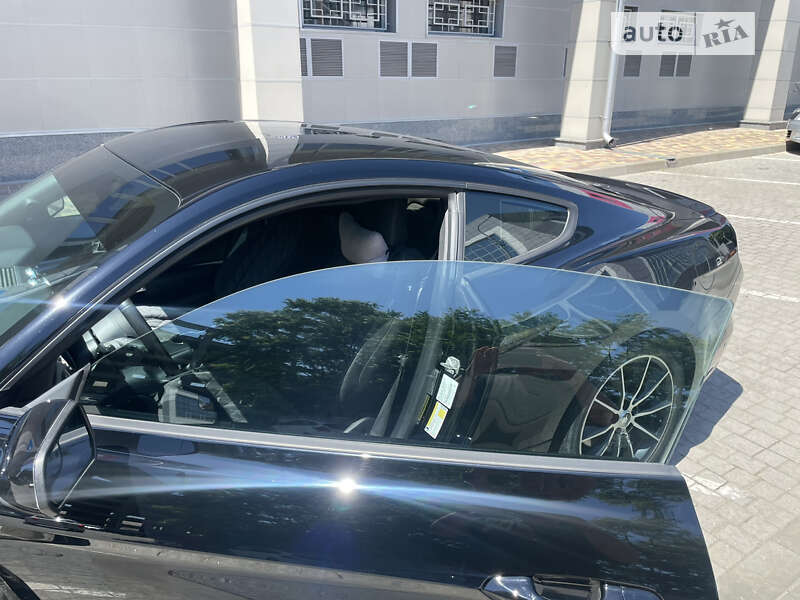 Купе Ford Mustang 2015 в Запорожье