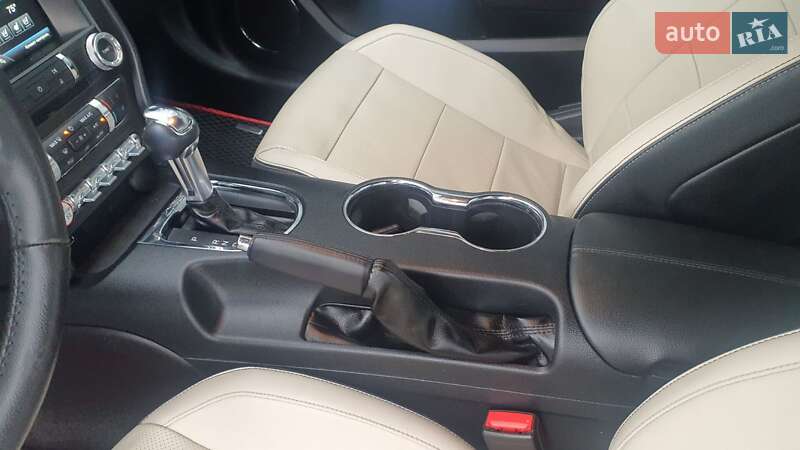 Купе Ford Mustang 2014 в Киеве