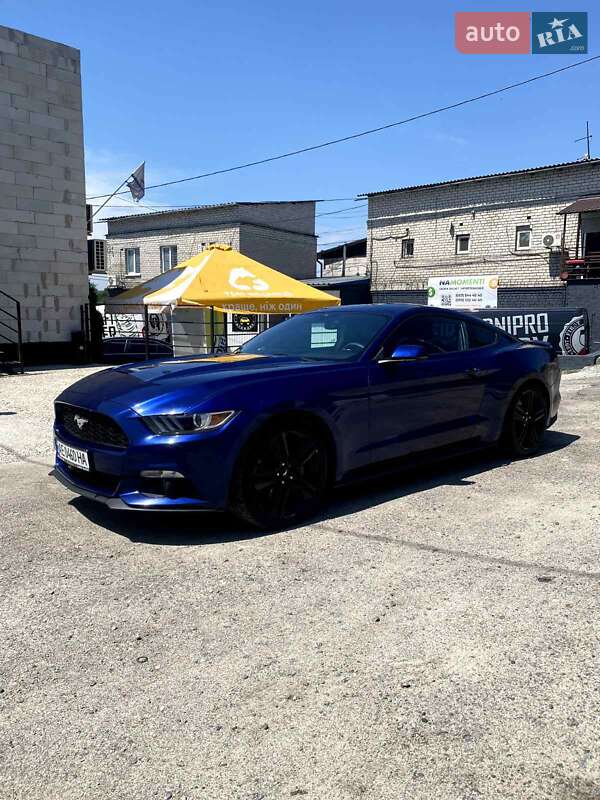 Купе Ford Mustang 2015 в Днепре