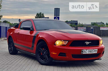 Купе Ford Mustang 2009 в Львове