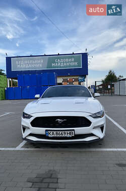 Купе Ford Mustang 2017 в 