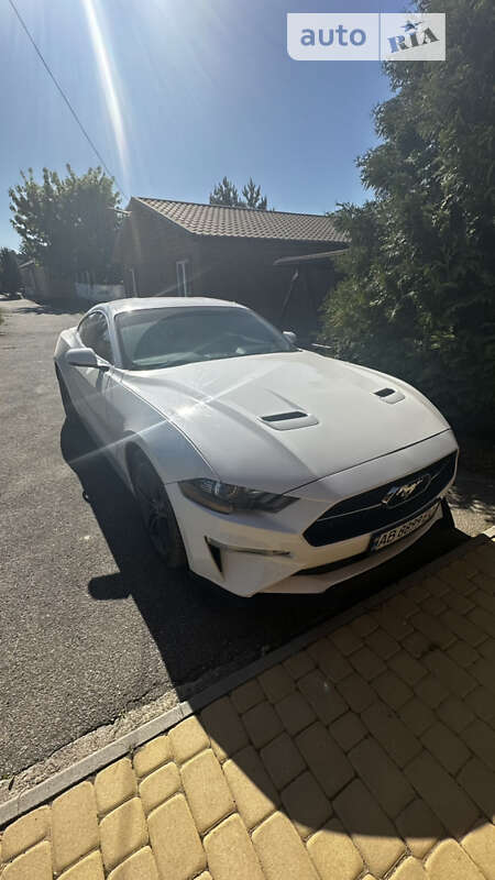 Купе Ford Mustang 2019 в Вінниці