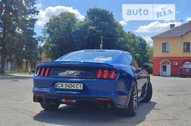 Купе Ford Mustang 2017 в Ватутино