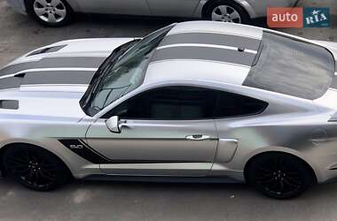 Купе Ford Mustang 2016 в Киеве
