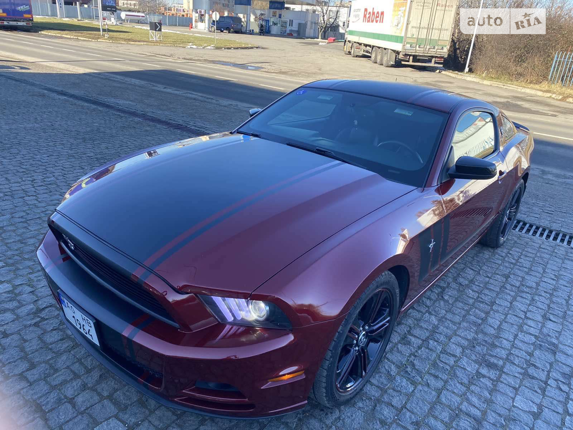 2013 Ford Mustang - мініатюра 2