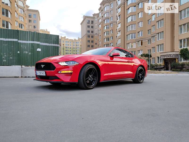 Купе Ford Mustang 2018 в Києві