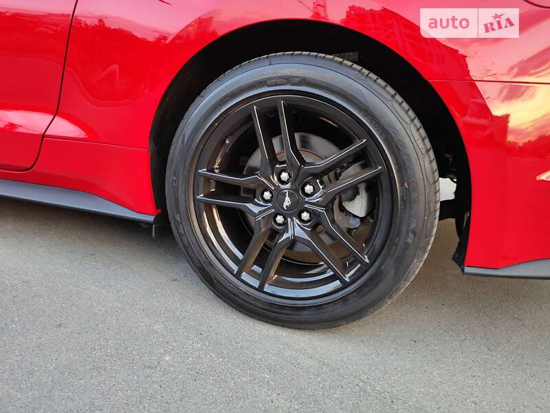 Купе Ford Mustang 2018 в Києві