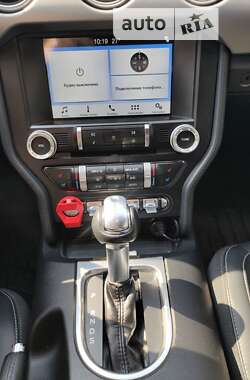 Купе Ford Mustang 2018 в 