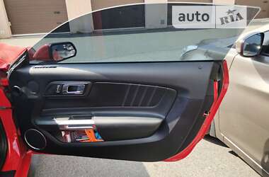 Купе Ford Mustang 2018 в 