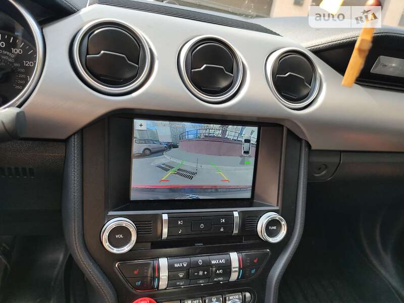 Купе Ford Mustang 2018 в Києві