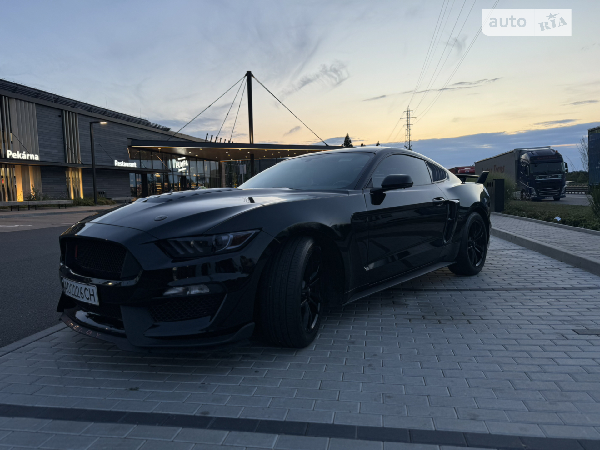 2017 Ford Mustang - мініатюра 3