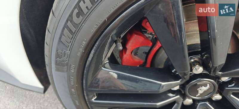 Купе Ford Mustang 2016 в Львове