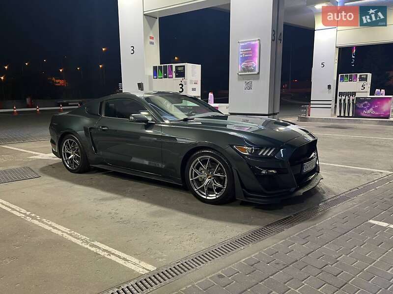 Купе Ford Mustang 2015 в Одессе
