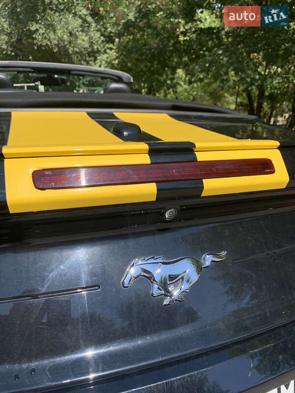 Кабриолет Ford Mustang 2019 в Одессе