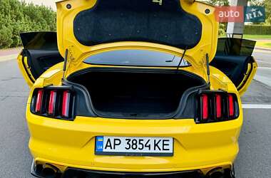 Купе Ford Mustang 2014 в 