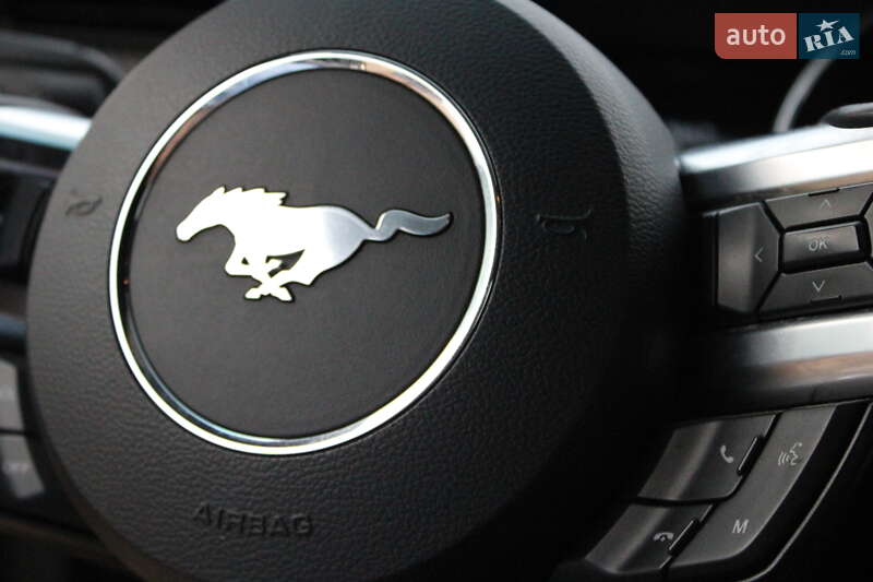 Купе Ford Mustang 2018 в Киеве