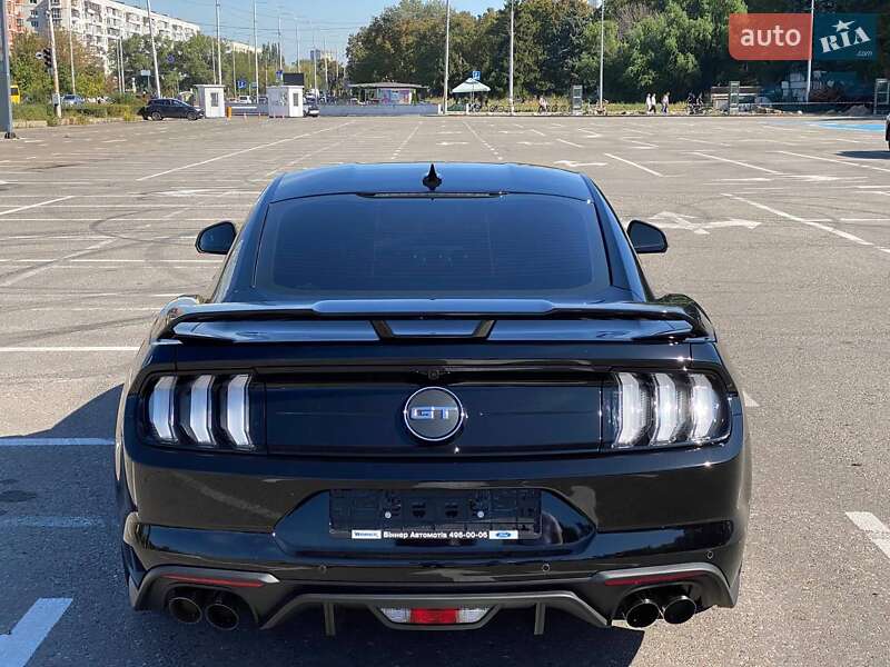 Купе Ford Mustang 2023 в Києві